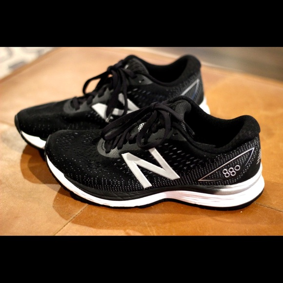 new balance 880bk9